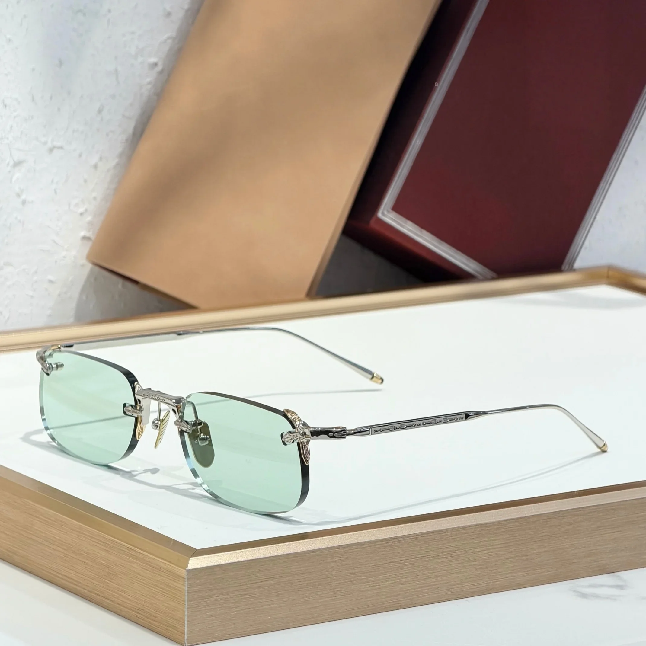 

JM FONDA SIZE 52-21 Top Quality Sunglasses for Men and Women Classic Luxury Titanium Designer Sunglasses FramesWith box