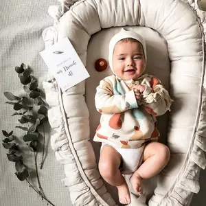 Bebeğin uyuması için yuvadaki 6 büyük satış-no. 3