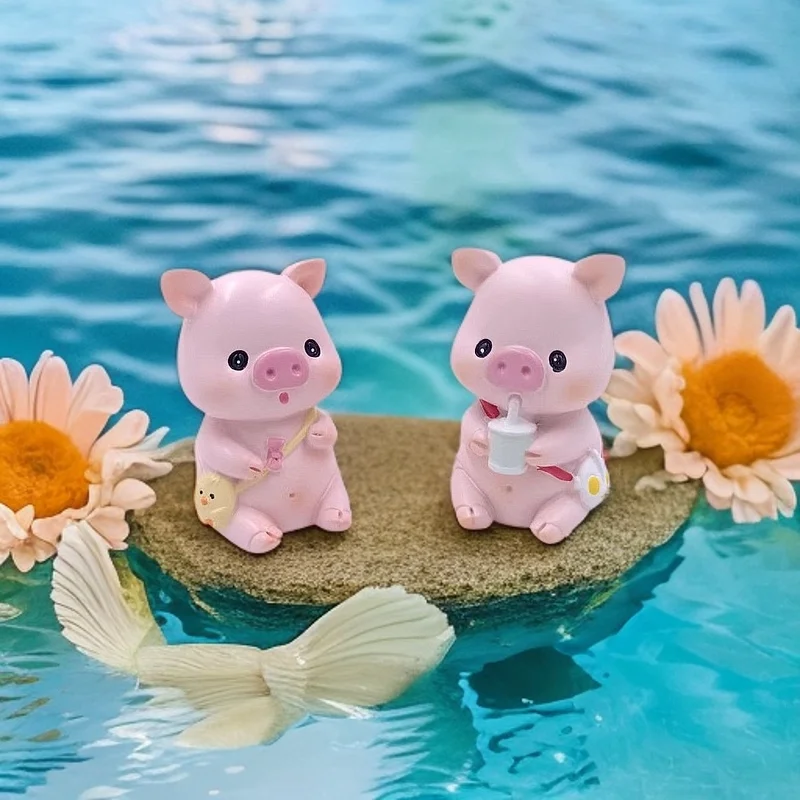 

Drinking Coffee Piggy Bag Piggy Doll Hand Figure Animal Statue Ornament 2025 Year of the Snake Spring Festival Small Gift Home Decoration Car Ornament Desktop Ornament Lawn Ornament Can Be Used Indoor and Outdoor Resin Crafts