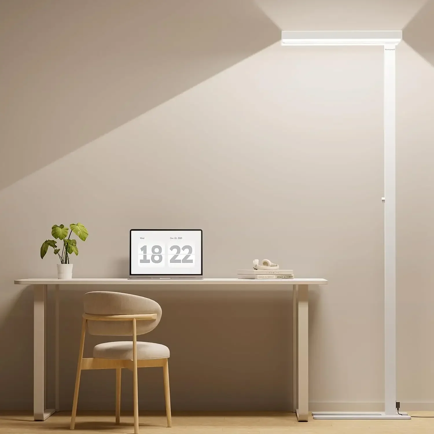

Honeywell 6000LM LED Floor Lamp, 02E Sunturalux Eye-Caring Reading Standing Light, 60W Modern Natural Daylight 4000K Dimmable 77