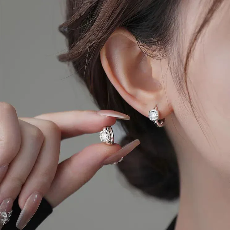 

Tibetan Silver Mini Square Zircon Hoop Earrings for Women Classic Fashion Jewelry Minimalist Geometric Accessories