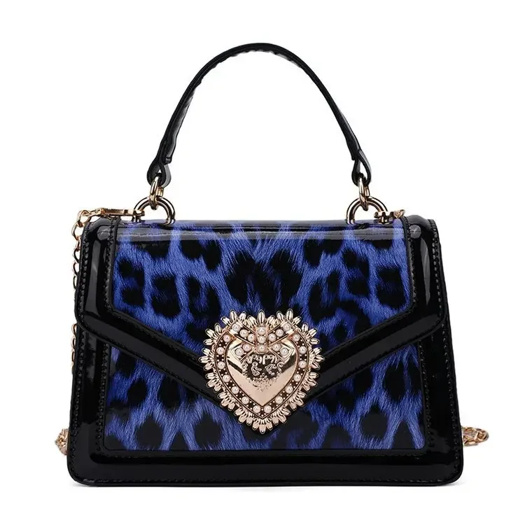 

​ ​ Новая изогнутая сумка через плечо 2025 года, полированная регулируемая сумка через плечо для женщин, универсальная повышенная сумка «день-ночь»