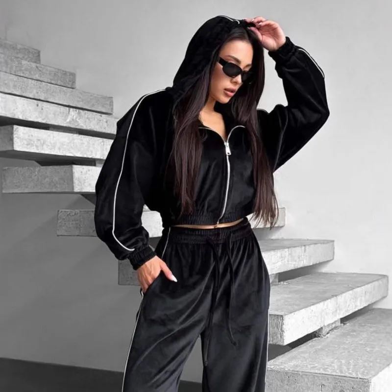 

Zip-Up Cardigan & Drawstring Wide Leg Pants Two-Piece Athleisure Tracksuit 2025 New Women's Velvet Striped Hooded