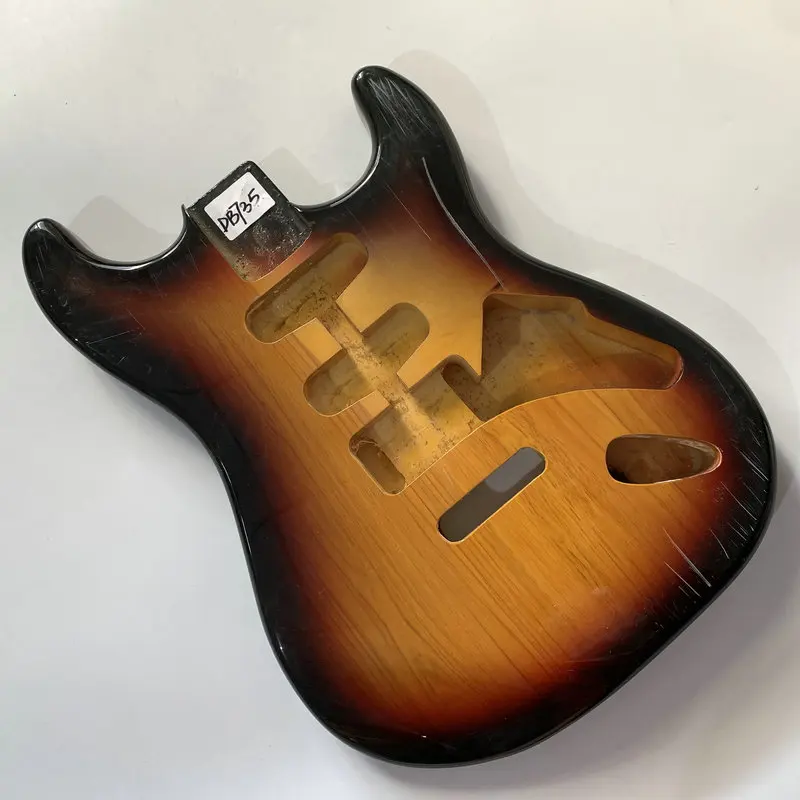 DB735  Sunburst Color ST Guitar Body in Solid Basswood SSH Pickups DIY Guitar Parts with Paints Problems