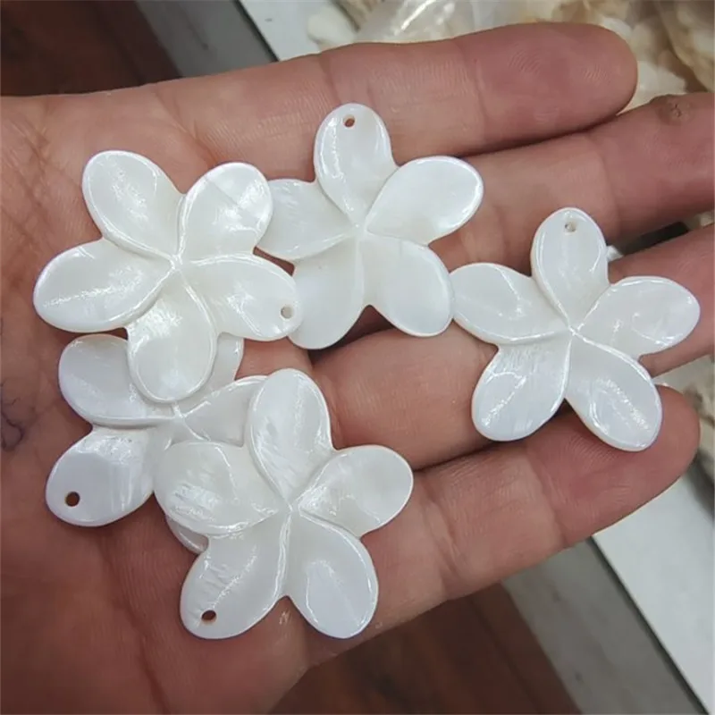 5PCS New Shell Pendants White Colors 28MM DIY Jewelry Making Accessories For Women Necklace Making Findings