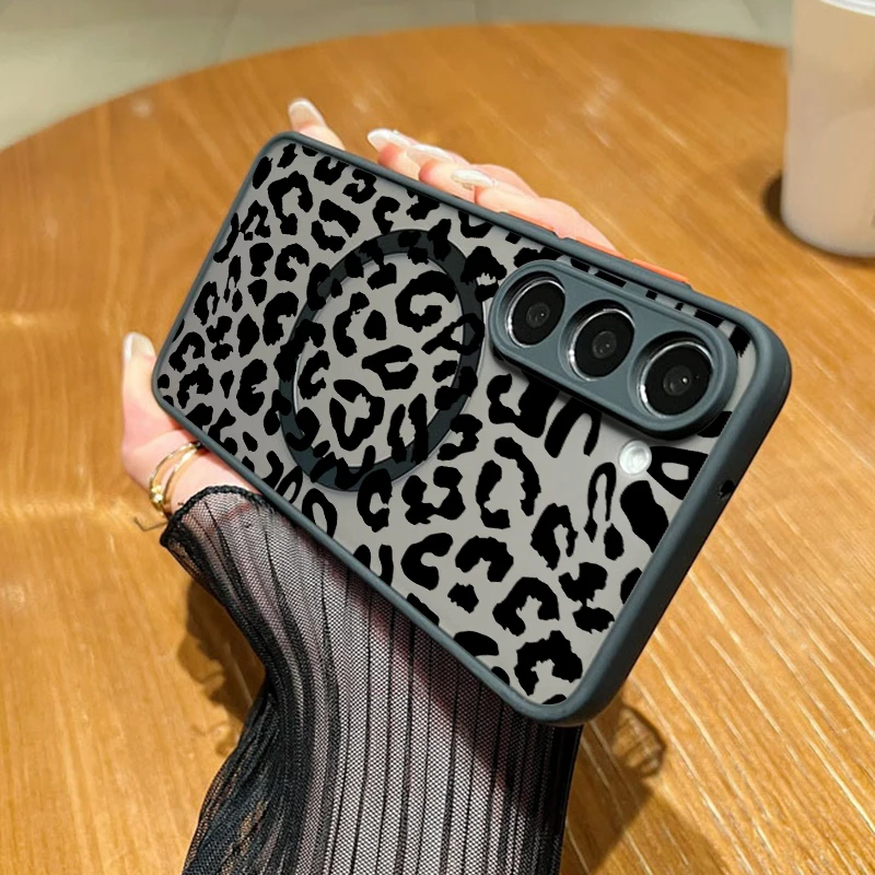 Leopard Print Magnetic Case For Samsung Galaxy S26 S25 S23 S22 S24 Ultra S24 S25 FE For Magsafe Matte Acrylic Hard Phone Cover