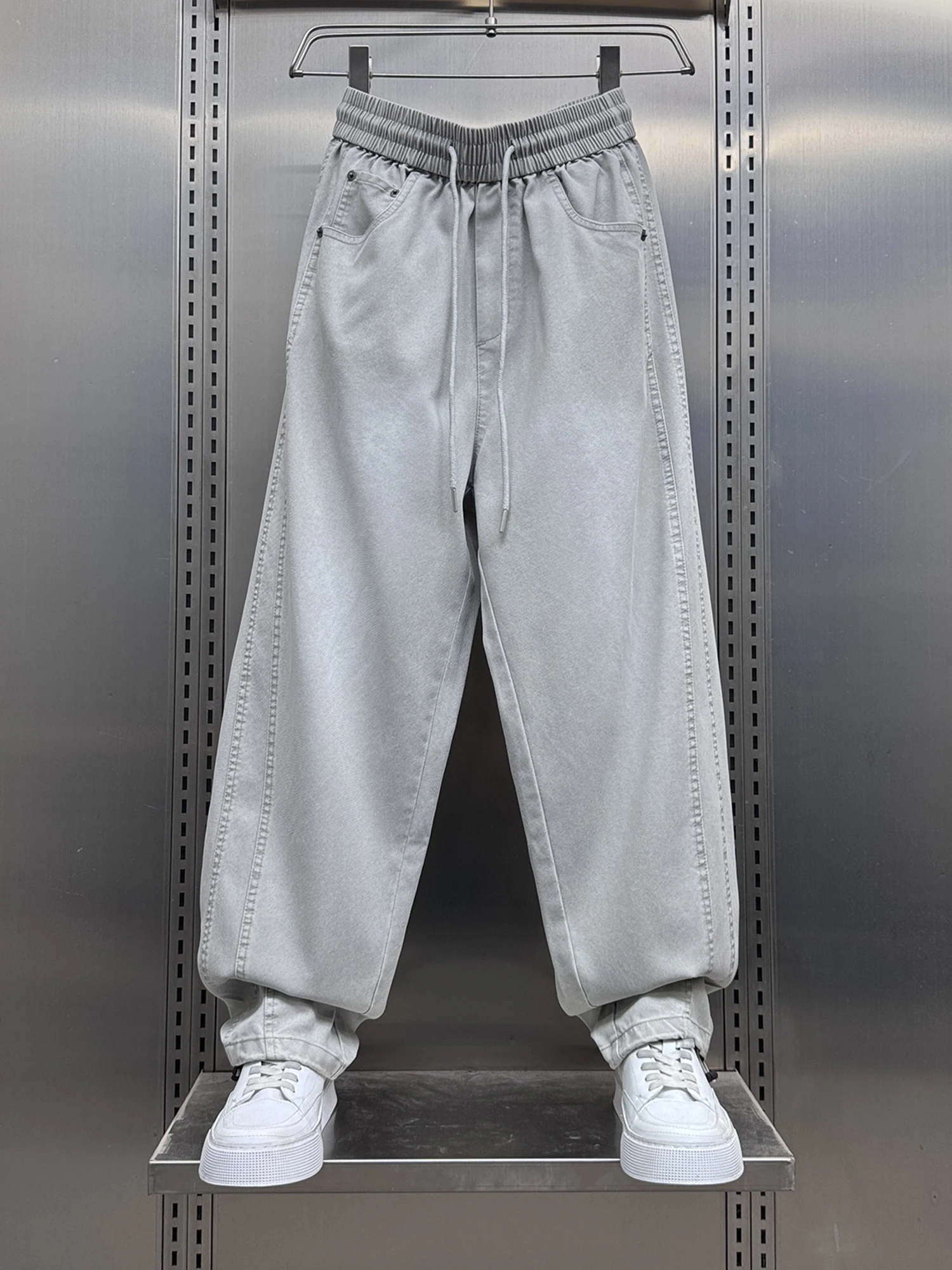 

Мужские летние спортивные брюки 2026 года: повседневные, в полоску, свободного прямого кроя, из стираного хлопка, в американском ретро-стиле, модные и универсальные