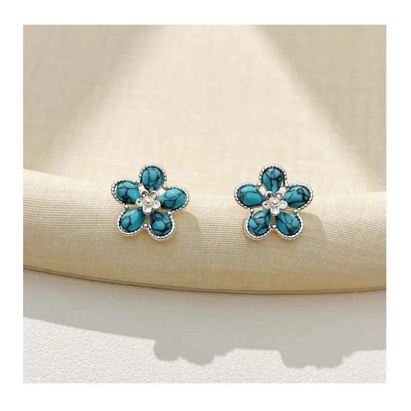 

Premium Flower Turquoise Stud Earrings Light Luxury Commuting Versatile Retro Style Jewelry