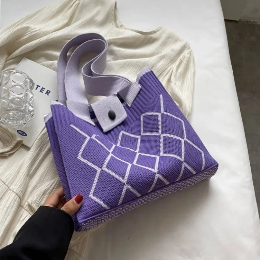 

Вязаная сумка из пряжи для женщин, новинка 2025 года, модная большая вместительная сумка, универсальная сумка через плечо для поездок на работу