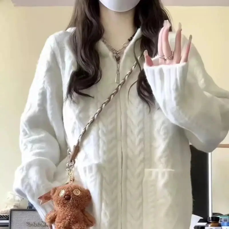 

Повседневный свежий уличный корейский вариант, милый милый спортивный костюм, женский свитер, одинаковые ретро классические универсальные топы Kawaii