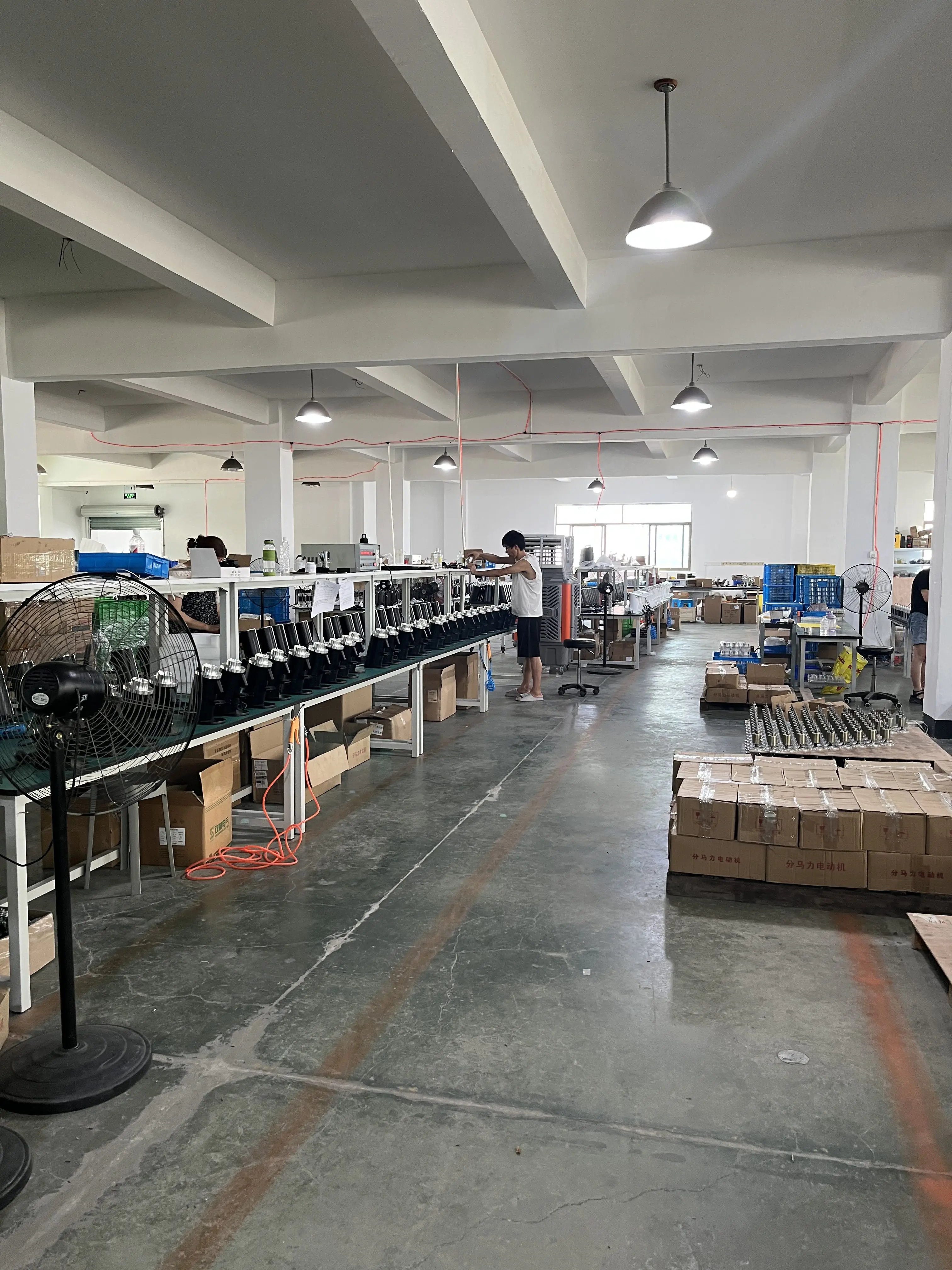 DF54 Commercial Electric Coffee Grinder 110V/220V Stainless Steel Automatic Adjustable Grinding Settings Small Size for Home Use