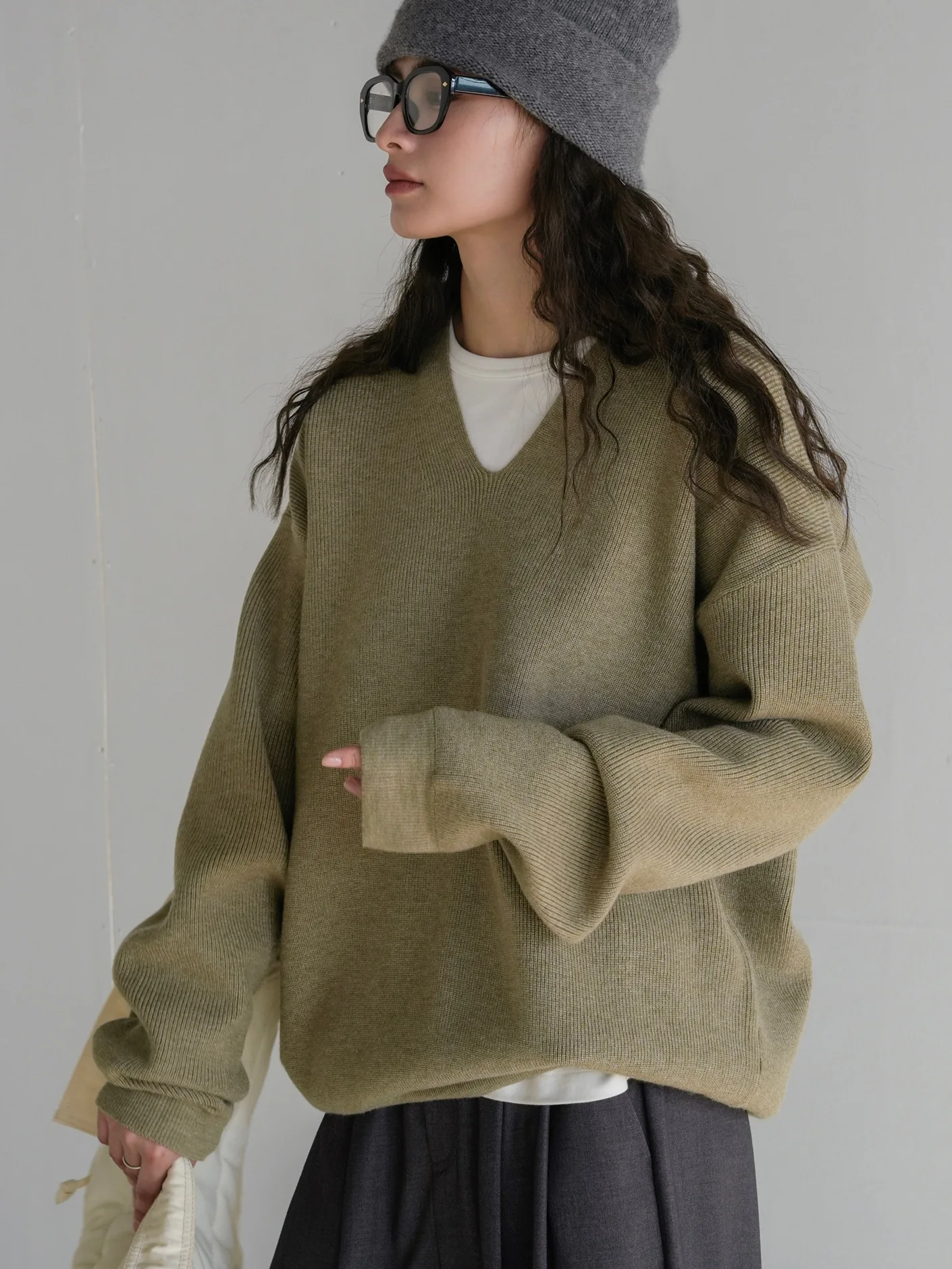 

Autumn and Winter Women's Casual Solid V-Neck Long Sleeve Loose Sweater