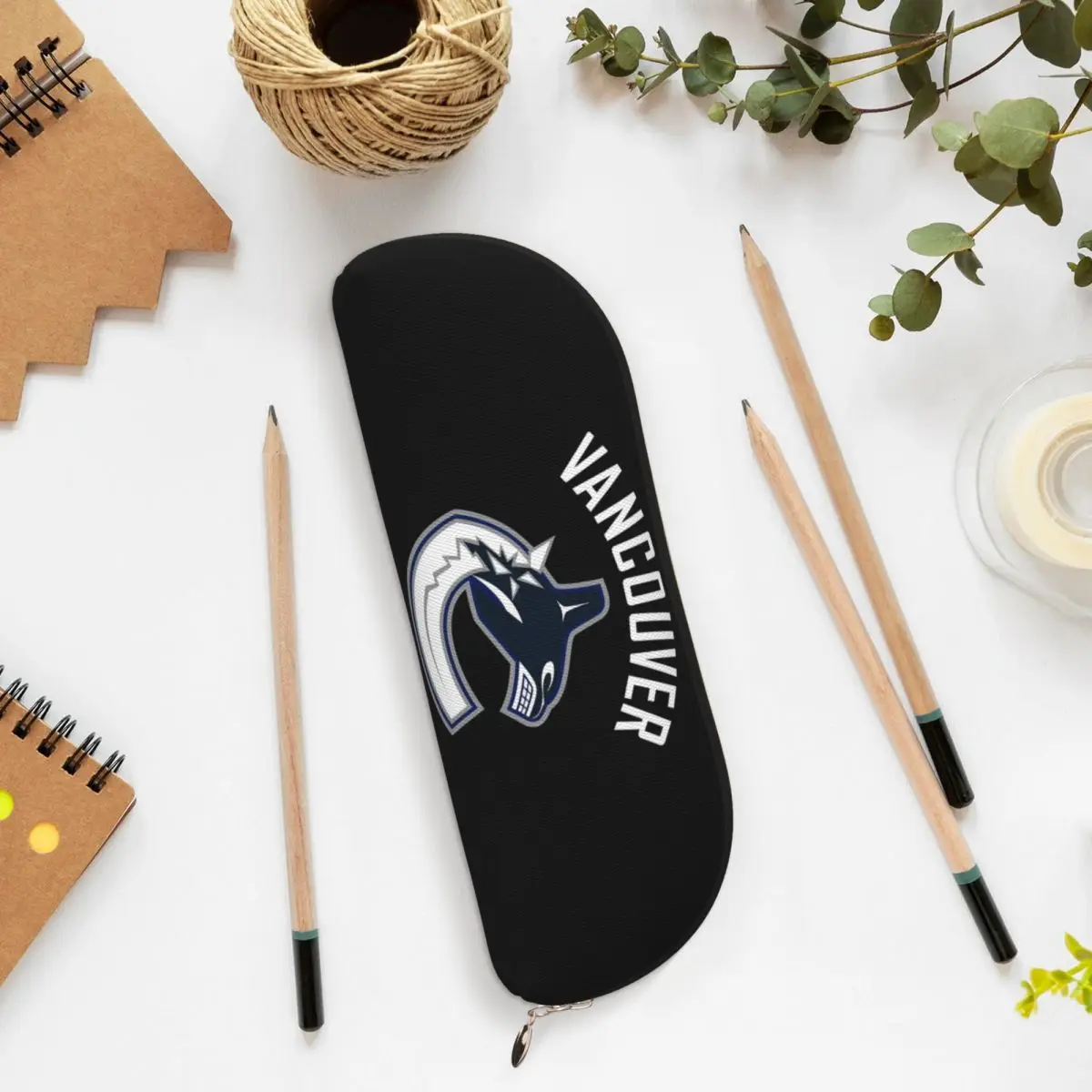 فانكوفر هوكي كانوكس الأساسية مقلمة نشطة قلم رصاص الحقيبة تخزين لوازم مكتبية صندوق القلم حقيبة أقلام رصاص للأطفال هدية