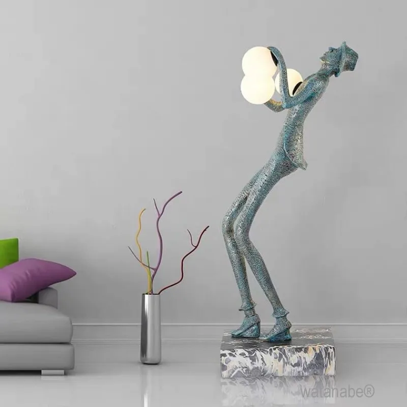 Personality, abstract figures, human figures, sculptures, floor lamps, hotel lobby, sales office