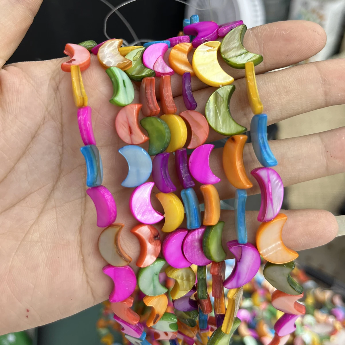 5x10mm Moon-Shaped Semi-Finished Beads Colorful Natural Shell Beads for Jewelry Making DIY Necklace Bracelet Accessories 36cm