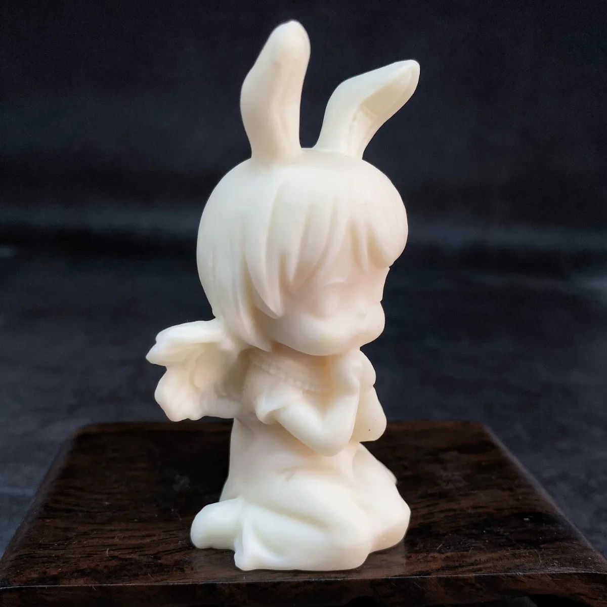 Miniature Ivory Fruit Carving Wishing sonny angel Girl Ornament,for Car Interior Home Desktop Decoration A gift for girlfriend