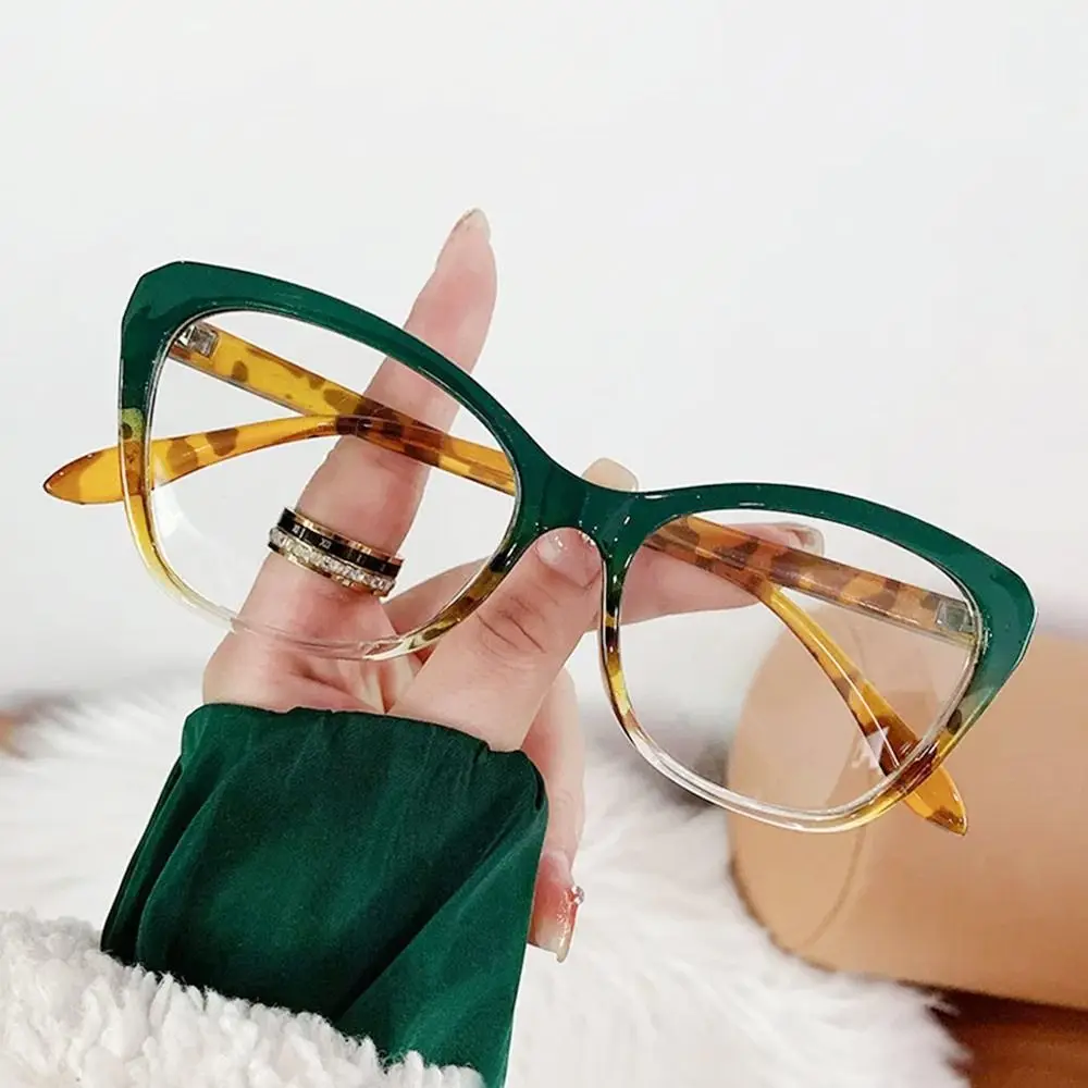 Fashion Anti Blue Light Blocking Glasses Frame Women Luxury Designer Eyeglasses Ladies Optical Frame