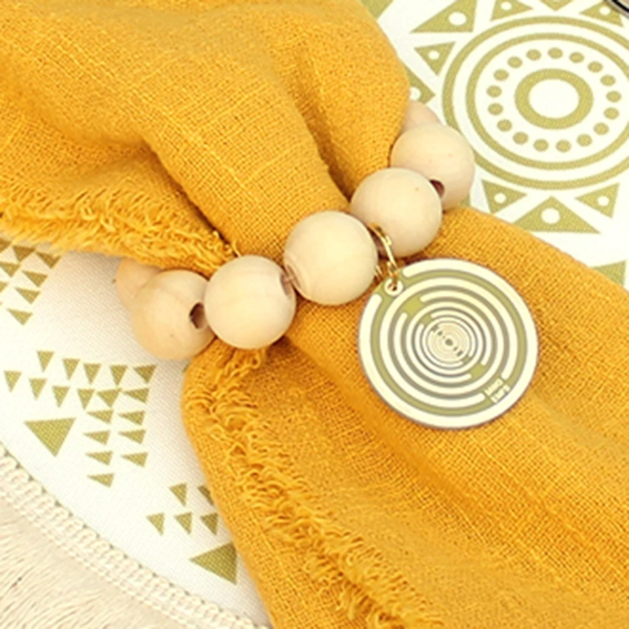 

Natural Wood Beads Table Napkin Rings Holder with Polarizing Energy Disk MWO Pendant Lakhovsky Disc Wedding Christmas Party Gift