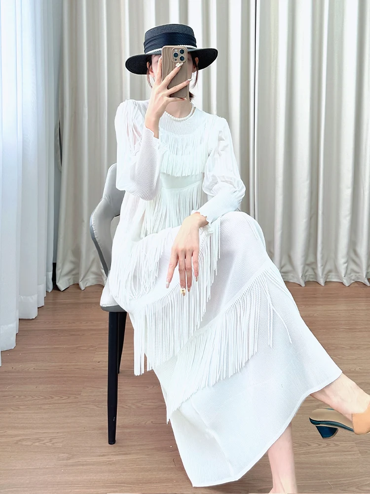 

Autumn Casual Long Sleeve round Neck Women's Dress Multi-Layer Fringe Casual Pleated Long Skirt Elegant Simple Style Silk Top