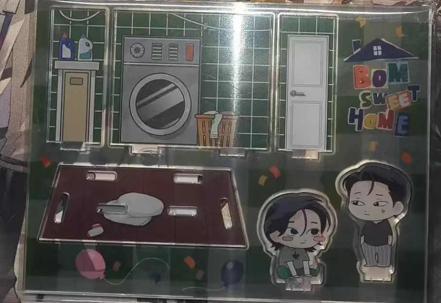 Pyeong Hwa In Cheol Master peace keyring pendant Acrylic stand cards badge Lezhin official goods In stock image 3