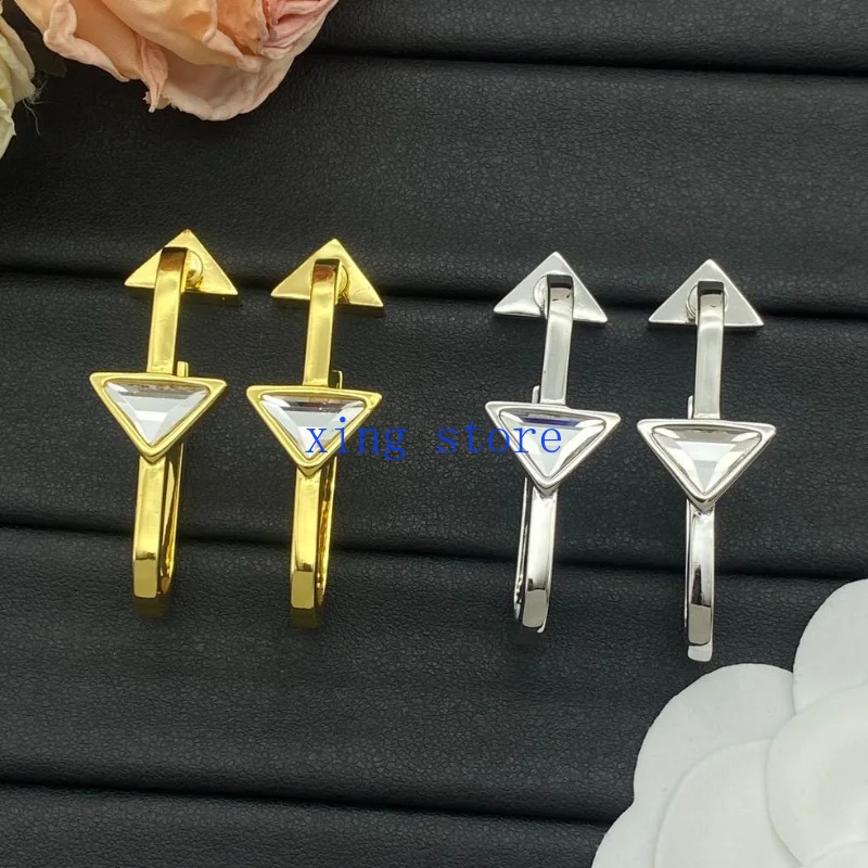 2024 Fashion New Style Classic Geometric Cutting Crystal Inlaid Women's Earrings