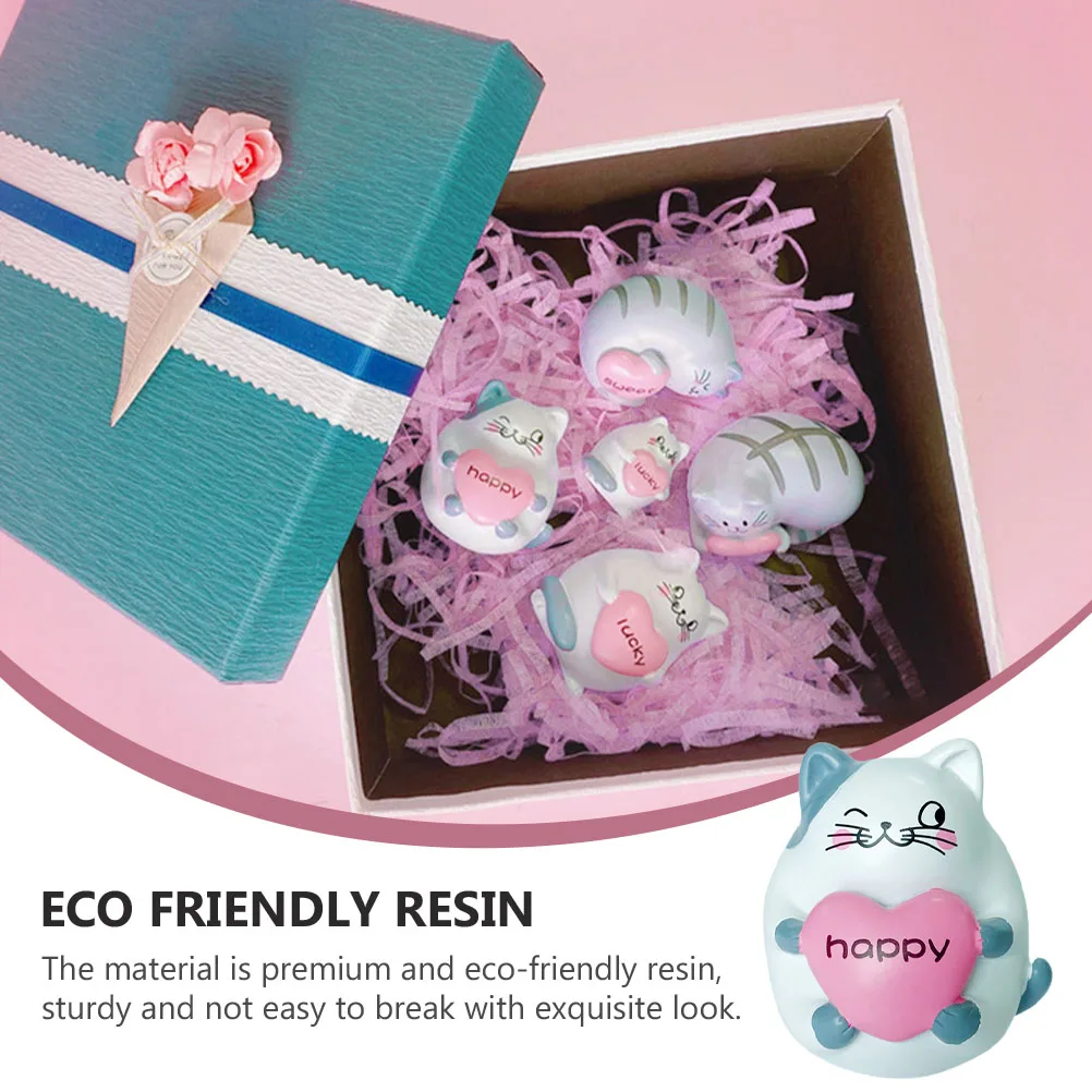 

4 Pcs Cat Car Decorations Micro Landscape Adornment Creative Shaped Figurine Cake Accessory Artware Decorative Model Furnishing