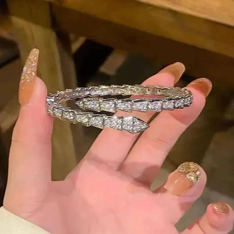 

BV Fashion Shining Zircon Snake Bone Open Bracelet Exquisite Women's Party Accessories Gift High Profile Luxury Gift Essential