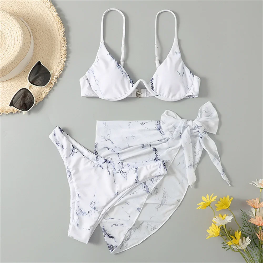 البقرة طباعة البيكينيات مجموعة Underwire ملابس السباحة عارية الذراعين بيكيني عطلة ملابس السباحة شبكة التستر النساء الشاطئ الصيف الزي ثوب السباحة