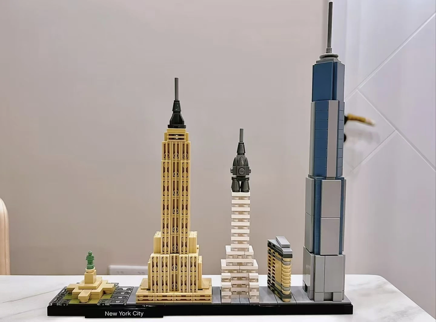 2026 Neu 2016-2022 Architektur-Skyline Baustein-Kollektion Set Weihnachts- und Geburtstagsgeschenk – Detail 5