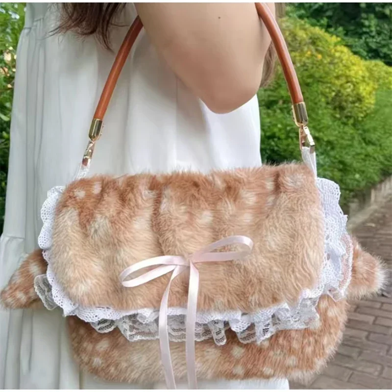 Japanische Hirsch gefleckte Band Plüsch Unterarm Umhängetasche, Mori Girl Elch flauschige Frauen Geldbörse, Winter süße Woodland Fairycore Handtasche – Detail 1