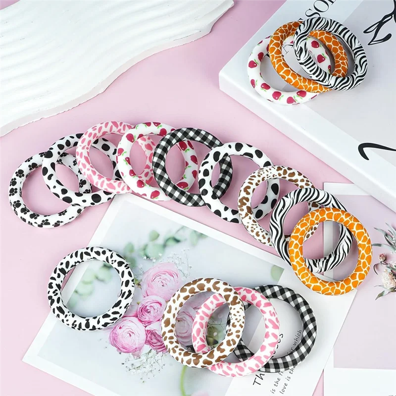 

AX83-18 Pcs Silicone Beadable O Rings With Holes For Stringing, 65Mm Silicone Beads Bulk Loop For Keychain & DIY Necklace