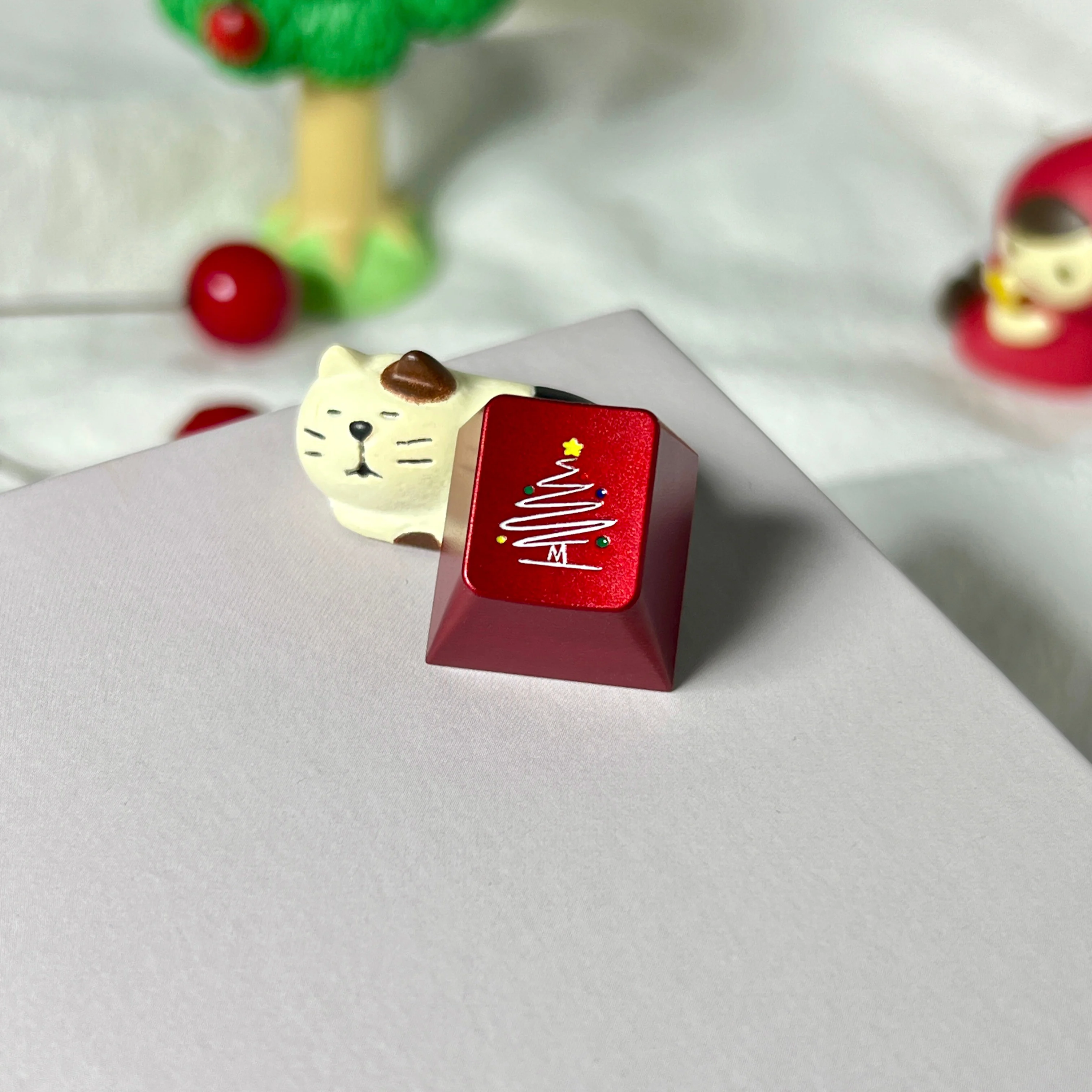 Christmas tree metal keycap cute personality simple ESC aluminum alloy keycap CNC keycap original R4 mechanical keyboard