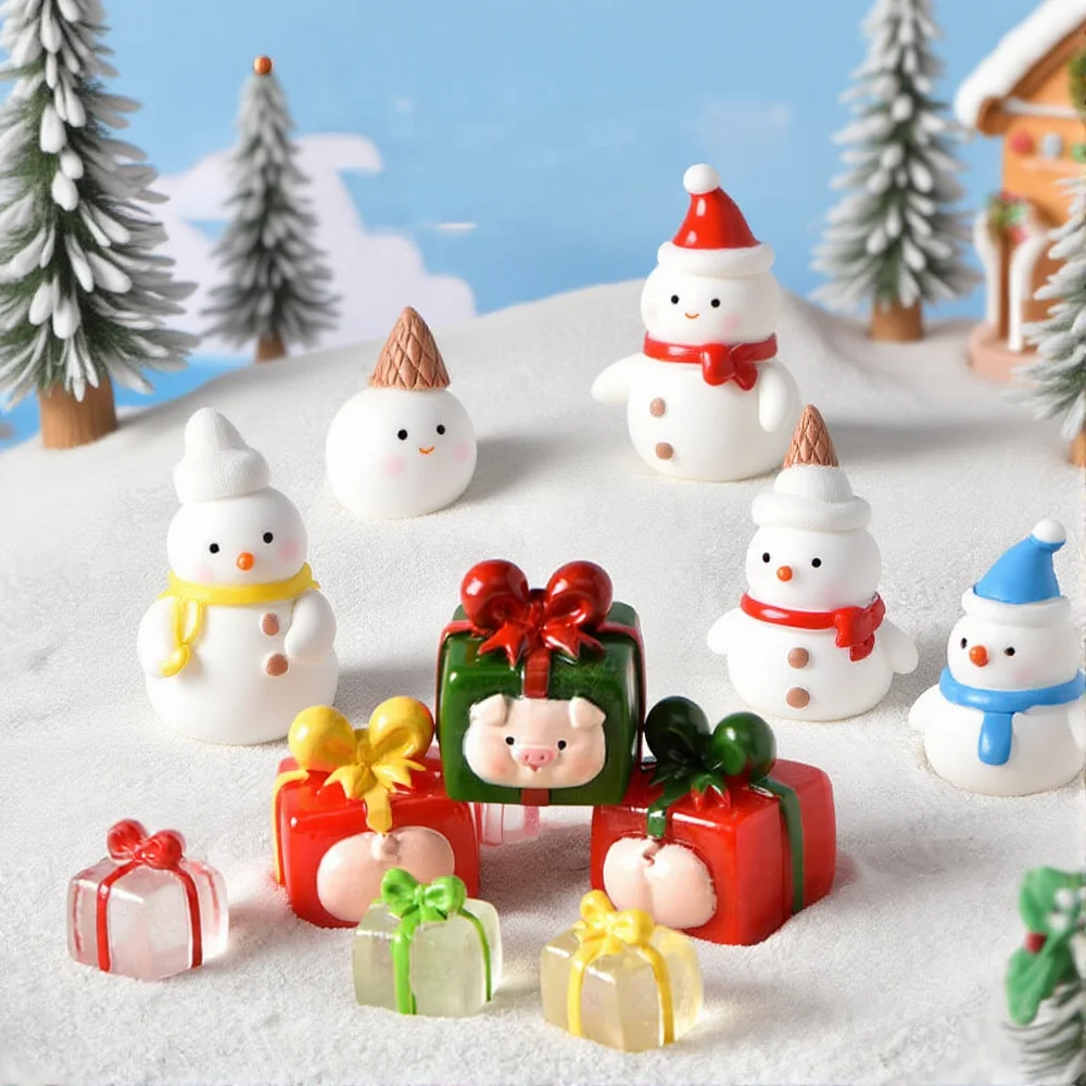 New Christmas DIY Resin Crafts Pig Egg Tube Snowman Resin Ornament Gift Box Christmas Micro Landscape Accessories Mini Decor