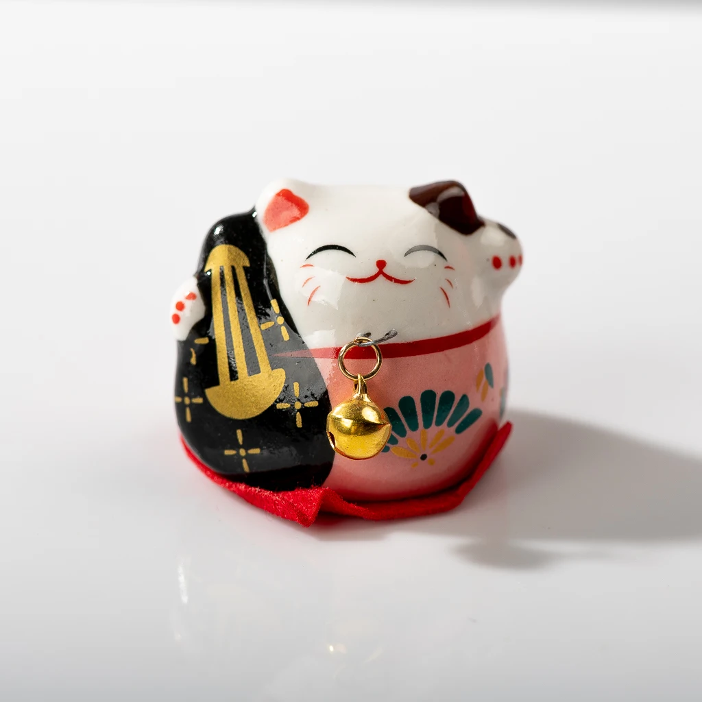 Cartoon Lucky Cat Ceramic Ornament Small Bell Gift Crafts Desktop Ornament Wholesale XN626