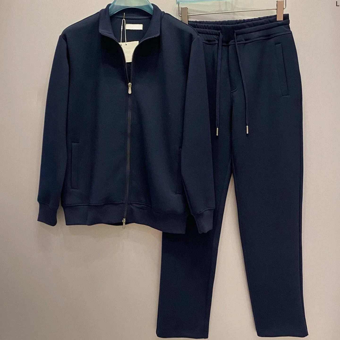 

BC однотонный простой деловой повседневный мужской костюм