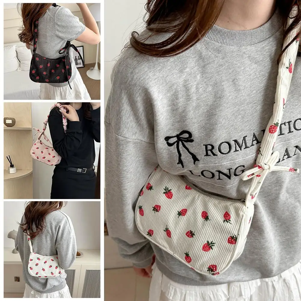 Petit sac sous les bras pour femmes, sac à main en velours côtelé, mignon imprimé fraise, petit fourre-tout demi-lune Design, sac à main en tissu écologique, Mini sacs à bandoulière