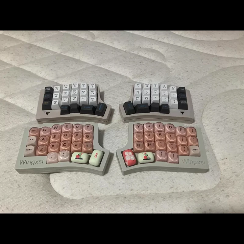Futago 40% Wireless Split Keyboard, Bluetooth/Wired, Hot-Swappable Switches, PLA Case, Palm Rest, Ergonomic Keyboard