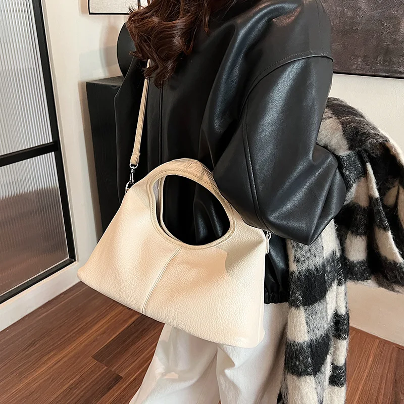 กระเป๋าทรงเกี๊ยววินเทจ ปี 2025 กระเป๋าสะพายข้างทรงกว้างสำหรับผู้หญิง กระเป๋าโท้ทสำหรับฤดูใบไม้ร่วงและฤดูหนาว กระเป๋าสะพายไหล่สไตล์เรโทร กระเป๋าใช้งานได้ทั้งกลางวันและกลางคืน ​