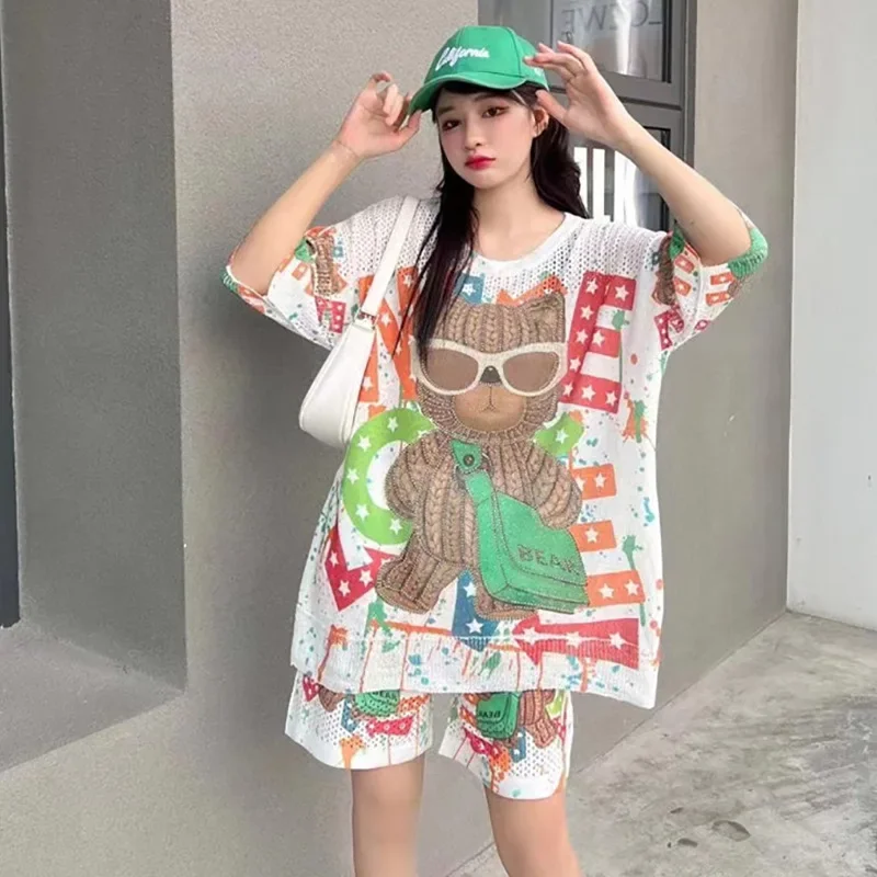 

Two Piece Sets Womens Outfits Hollow Out Shoulder Loose Clothes Cartoon Bear Printed Diamonds Short Sets Костюм Женский Летний