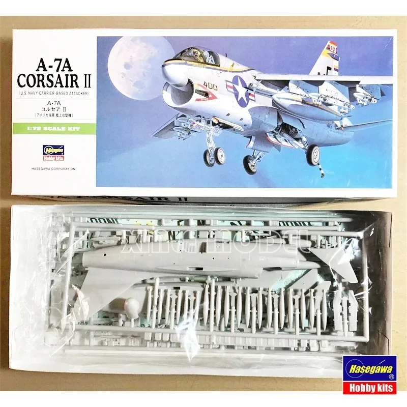 Hasegawa Scale Model Kit 00238 A-7A Corsair II [U.S. Navy Carrier-Based Attacker] 1/72 DIY Toy
