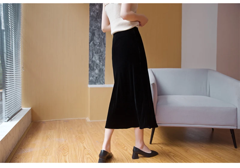 High-end 100% Silk Velvet Women's Skirt, High-waisted A-line Fishtail Skirt, Elegant Business Casual Light Luxury Women's Wear