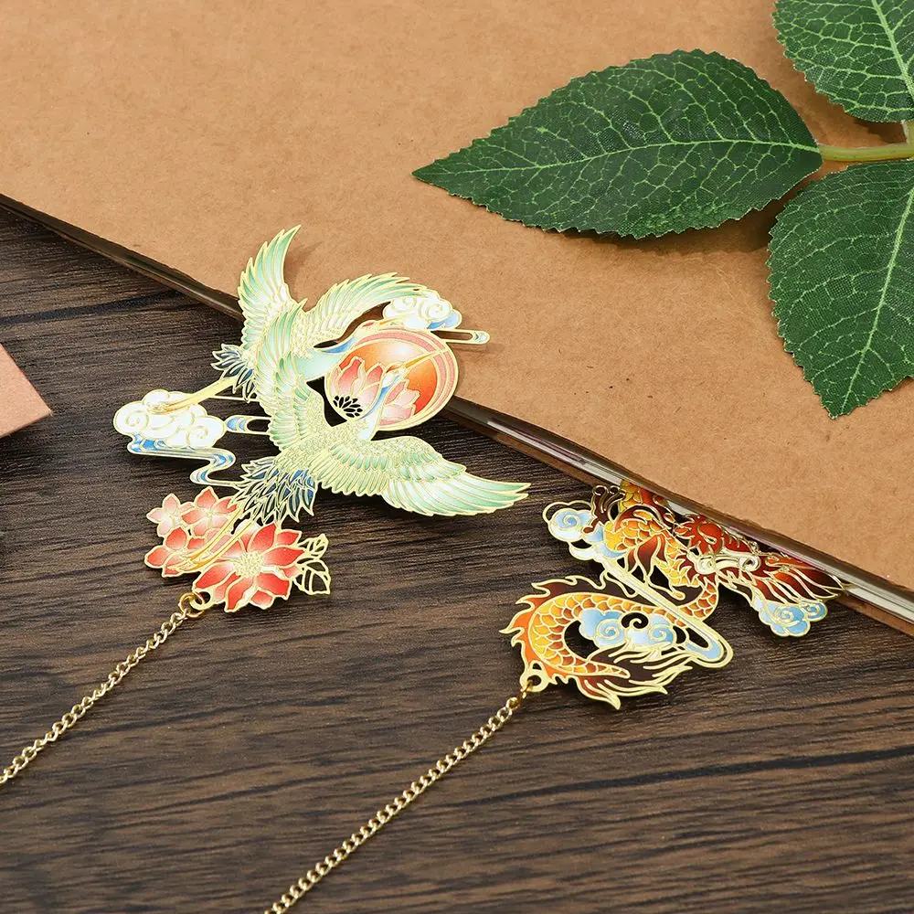 Chinese Style Retro Bookmark Hollow Brass Pagination Mark Book Clip Beautiful Tassel Pendant Bookmark Stationery Supplies