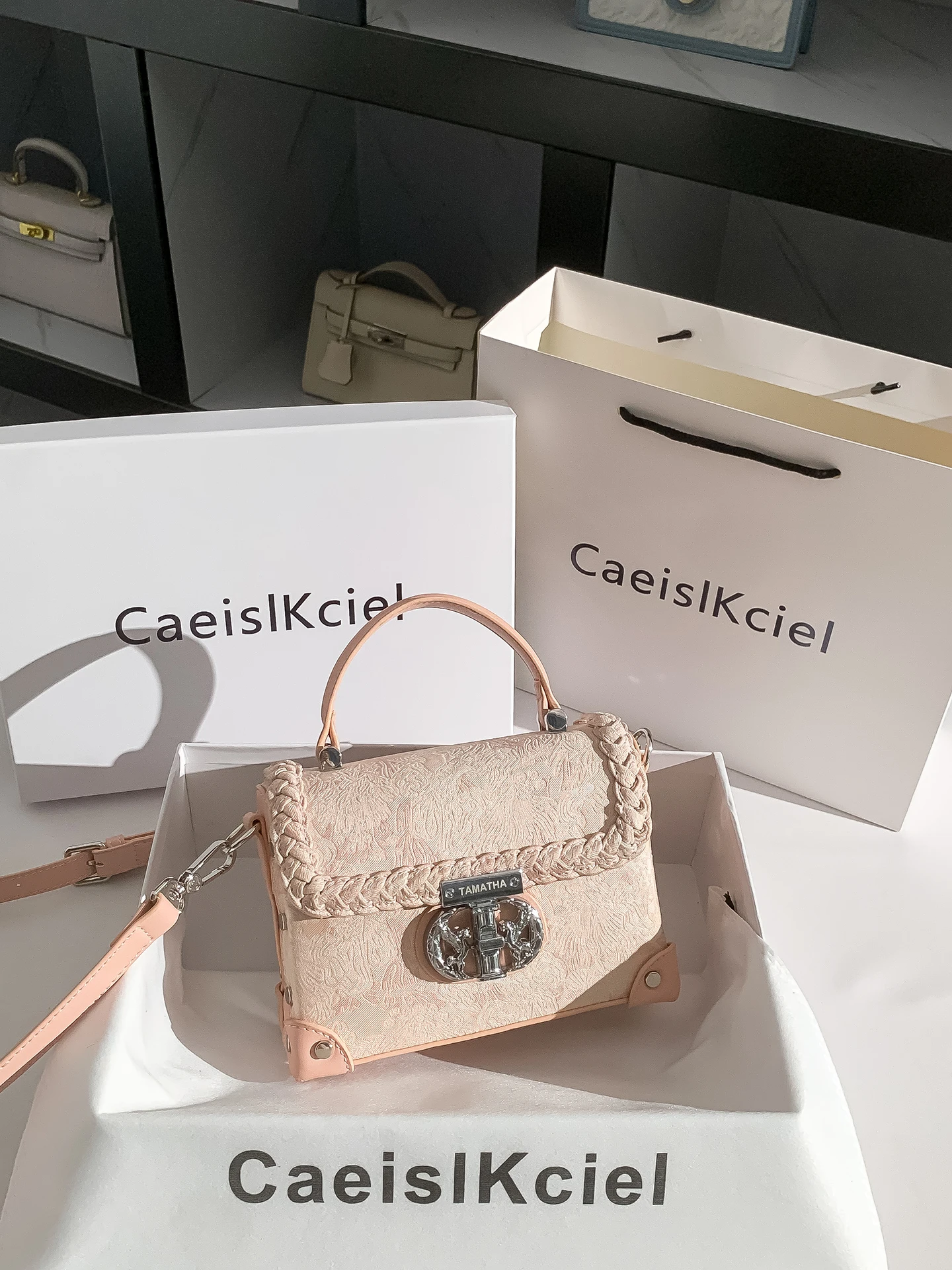 sac-a-main-bandouliere-brode-pour-femme-caeislkciel-forme-boite-rose-prune-glacee-nouvelle-collection-2026-sac-a-main-et-sac-a-bandouliere-tendance