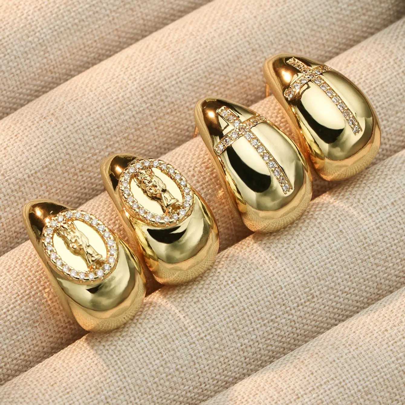 1 paio/2 pezzi alla moda placcato oro a forma di croce vergine maria Set con zirconi grandi orecchini a goccia d'acqua per le donne