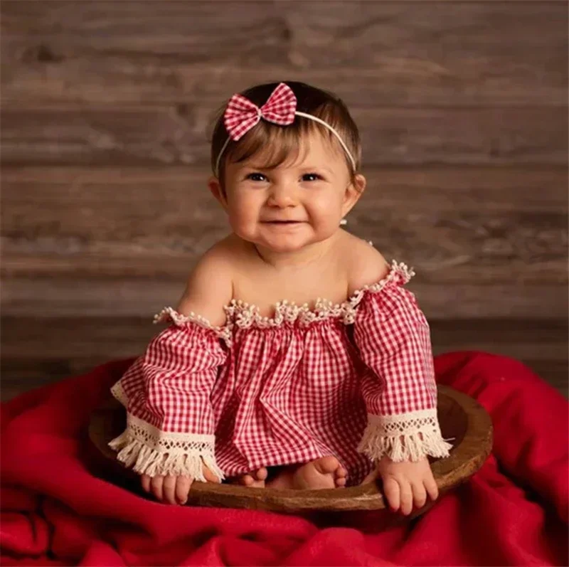 Newborn Photography Props for Baby Girls Off-shoulder Red Plaid Dress Headband 2pcs Costume Studio Shooting Photo Props