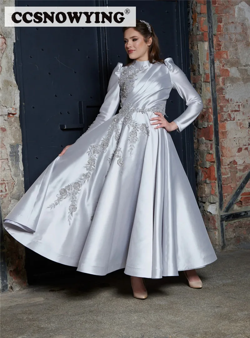 Silver Long Sleeve Muslim Evening Dresses Satin Appliques High Neck Islamic Formal Party Gown Hijab Saudi Arabia Robe De Soiree