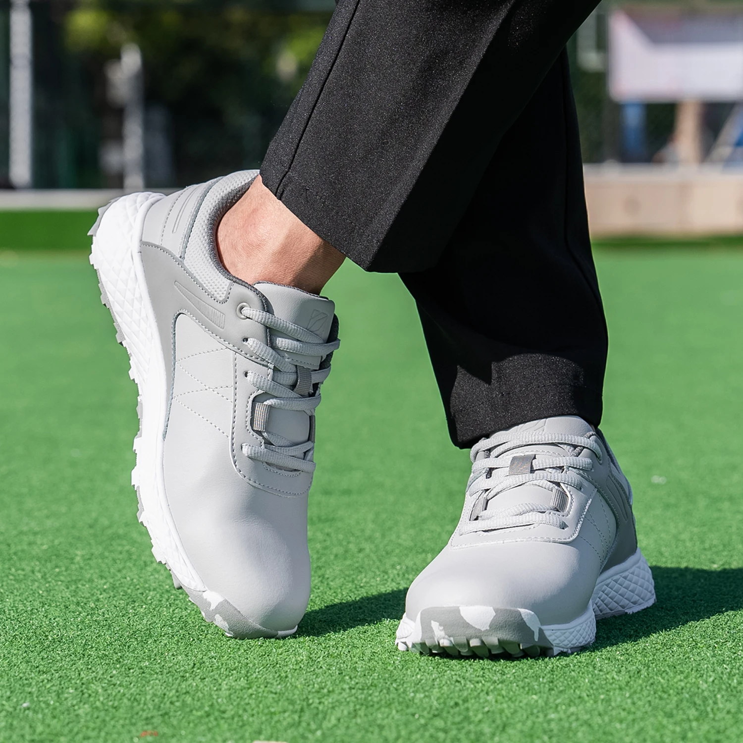 Golf Sneakers Men\'s Golf Shoes Waterproof Lightweight Comfortable Casual Sports Shoes Without Rivets