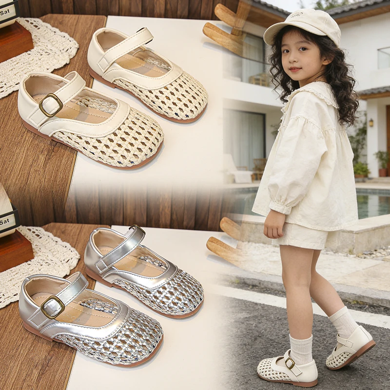 

Children Girls Walking Shoes New Toddler Casual Shoes Fashion Simple Hollow-out Soft Bottom Versatile Kids Flat Shoes Hook Loop
