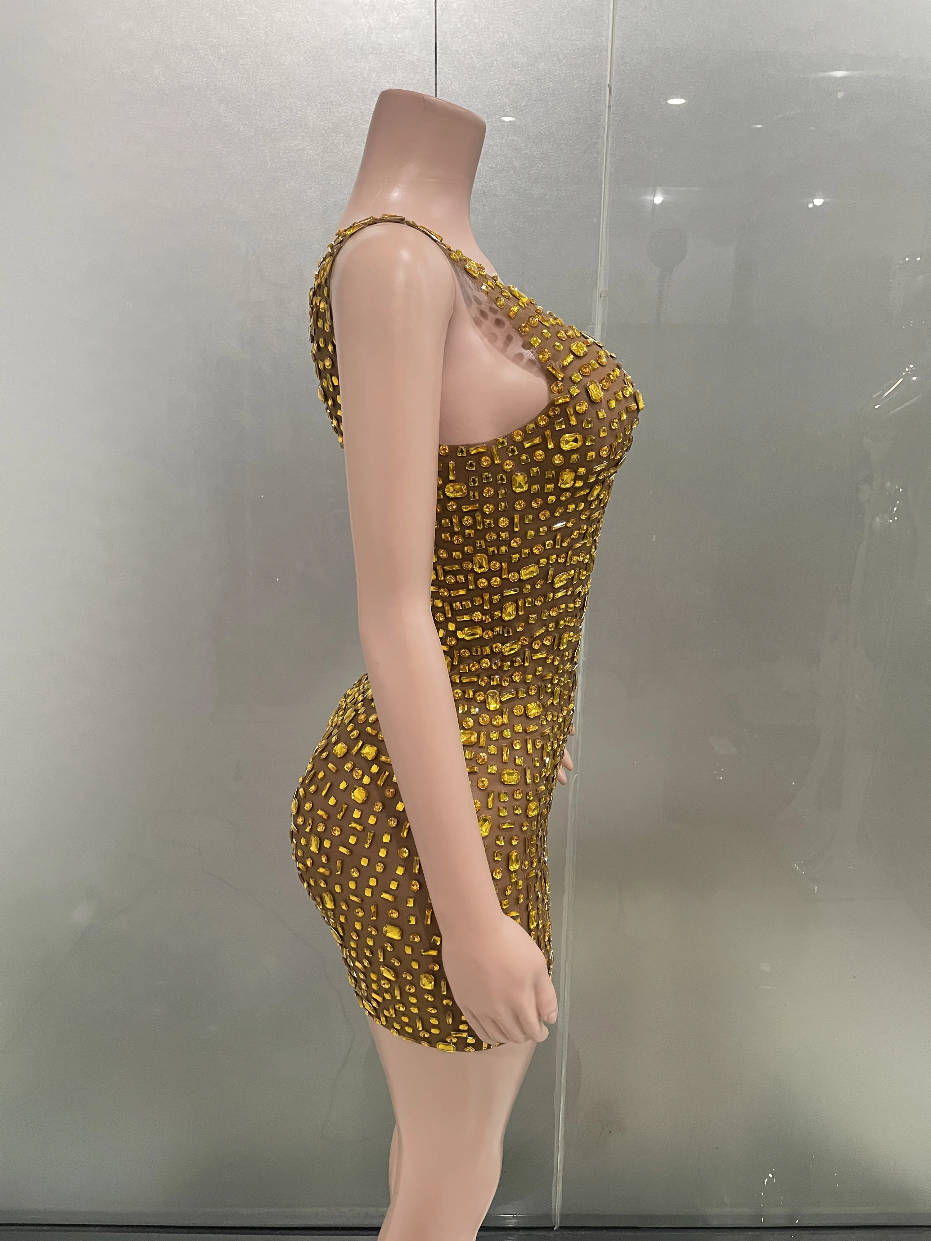 Luksusowa, błyszcząca, złota sukienka mini z dżetami, seksowna, damska, wieczorowa, kostium na występ, do baru, klubu nocnego, dla piosenkarki, tancerki, strój sceniczny.