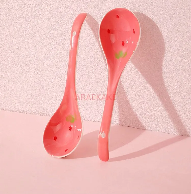 Pink strawberry ceramic spoon underglaze color household soup ladle Congee spoon pink girl heart tableware